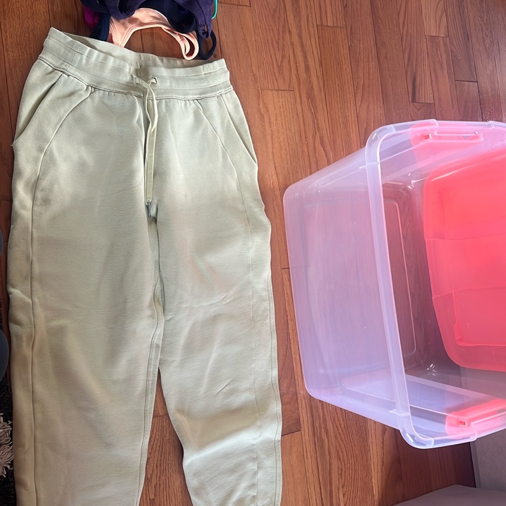 Lululemon scuba joggers